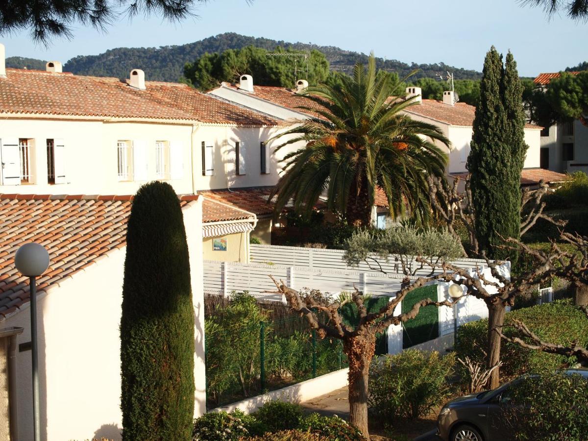 Appartement Fidji Saint-Cyr-sur-Mer Exterior photo